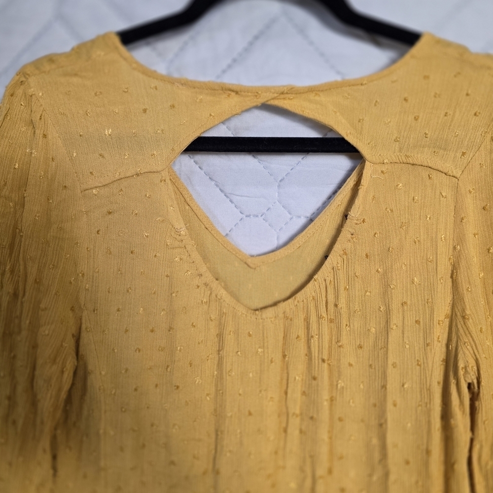 Umgee Floral Embroidered Mustard Blouse Sz M - Picture 9 of 10